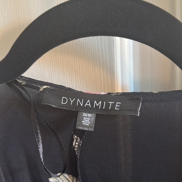 Dynamite floral print wrap dress - Picture 4 of 4